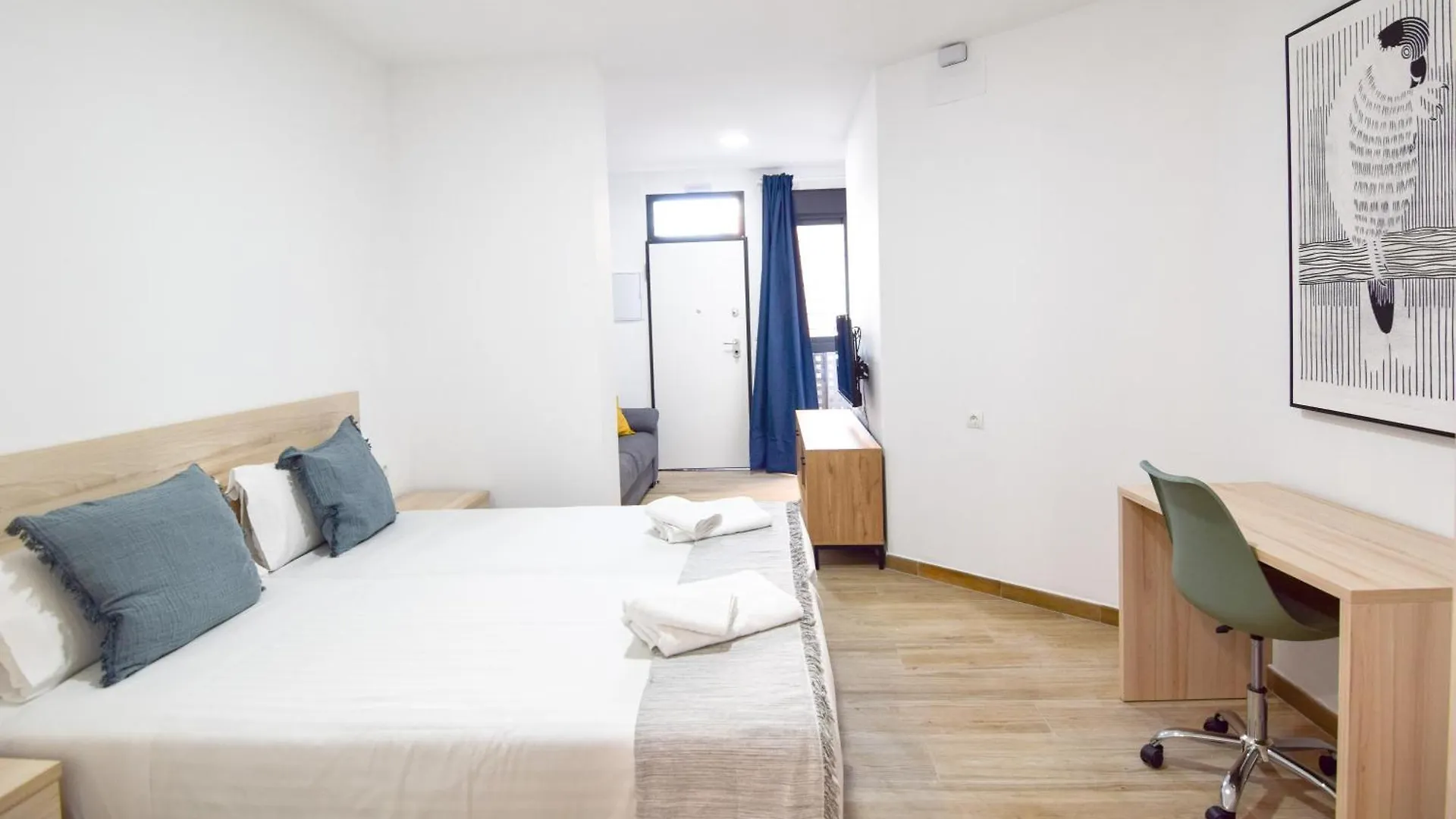 Letmalaga Agustin Montes Apartment 0*, Malaga