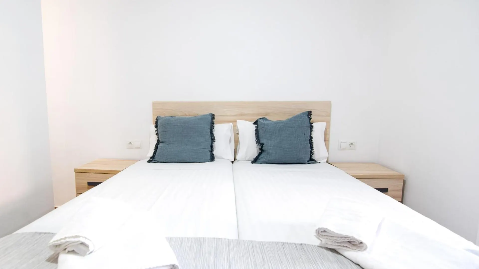Letmalaga Agustin Montes Apartment